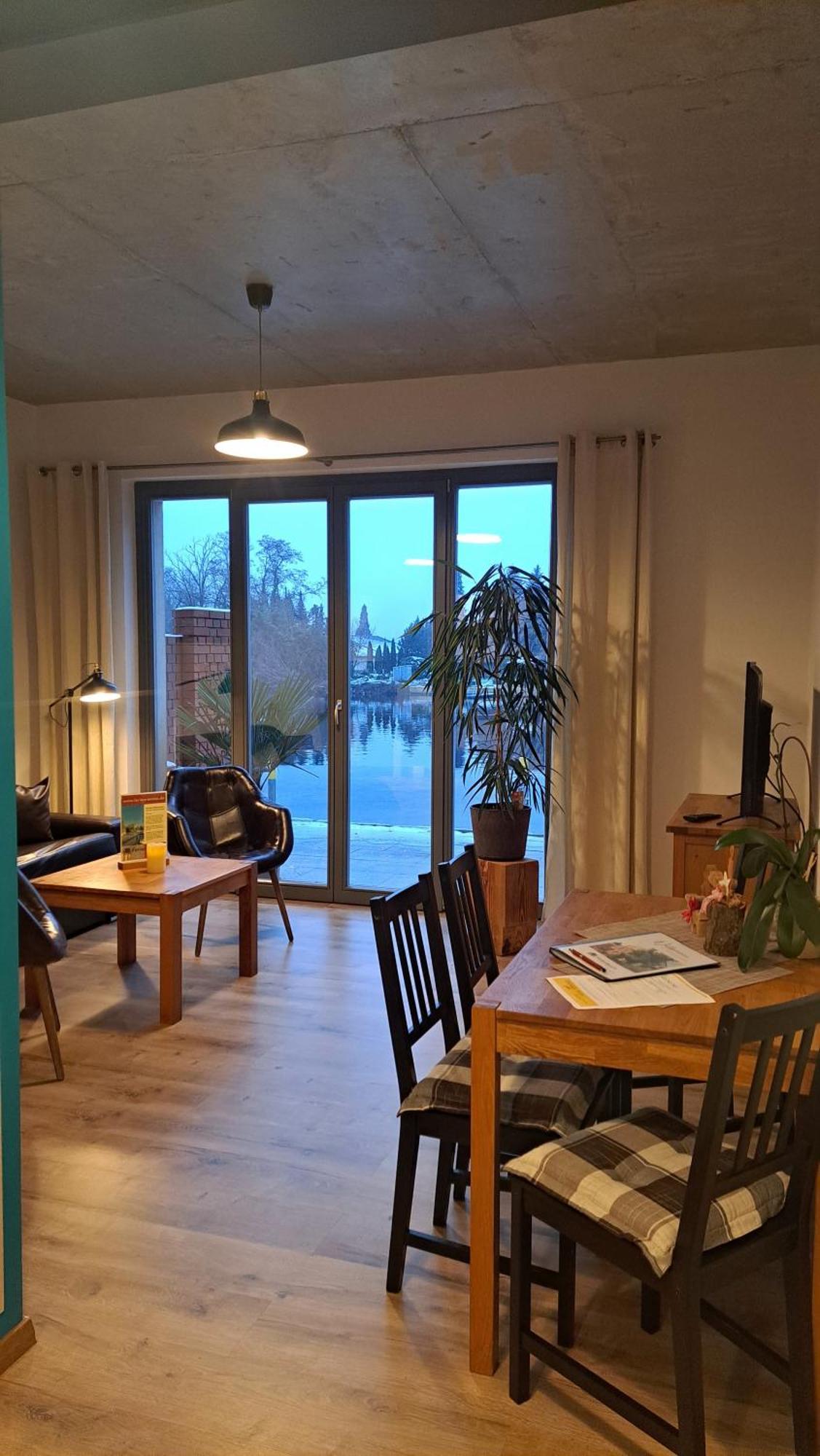 Ferienremise Apartment Brandenburg  ภายนอก รูปภาพ