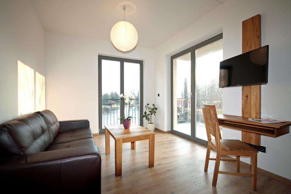 Ferienremise Apartment Brandenburg  ภายนอก รูปภาพ